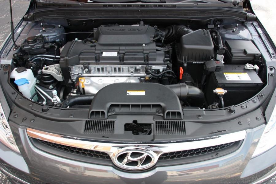  Hyundai Elantra Touring 2008 года  (фото 69 из 118)